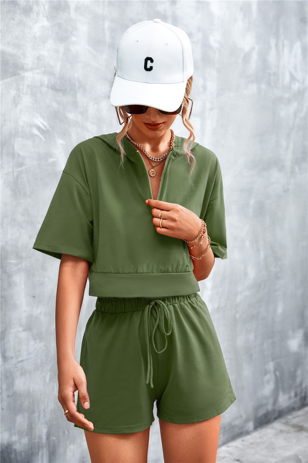 Sports Half Zip Cropped Hooded T-Shirt and Shorts Set