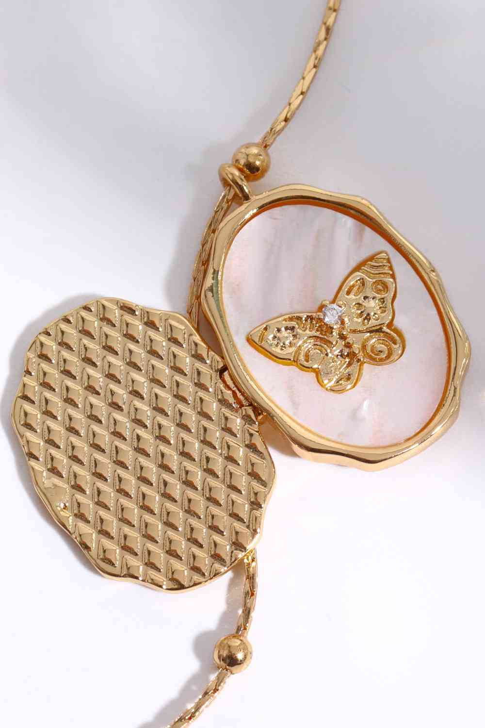 JA A Butterfly Shell Pendant Copper Necklace