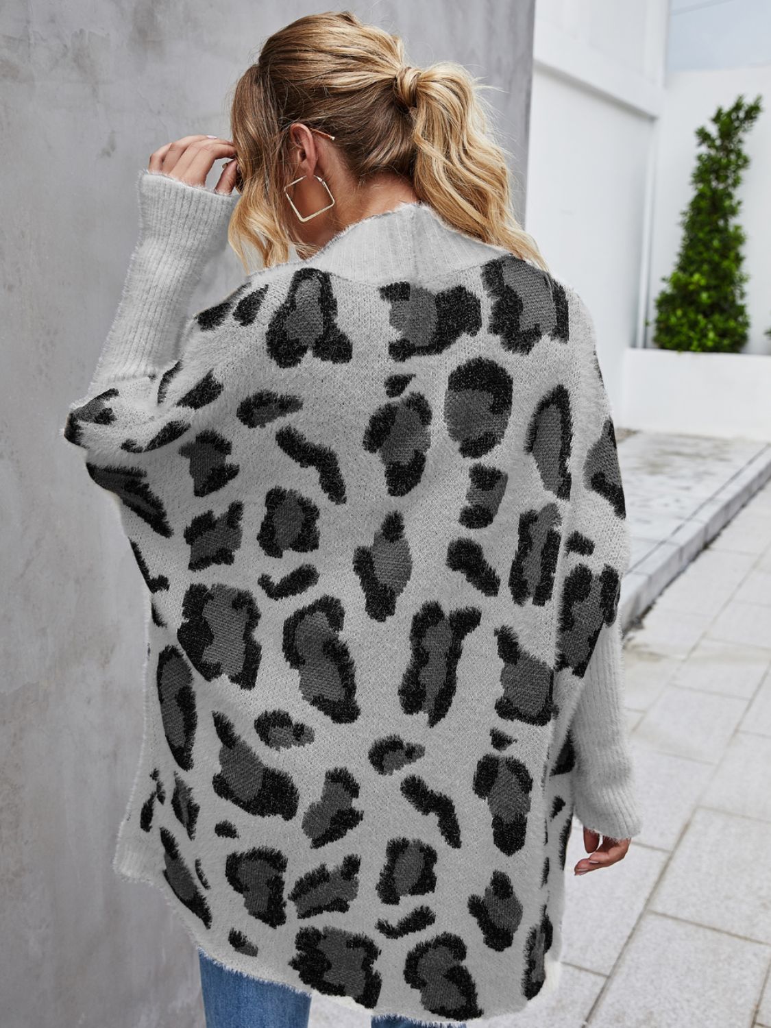 Top Leopard Pattern Fuzzy Cardigan